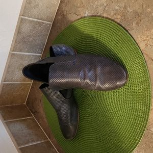 Boemos, Size 37, Gray Loafers